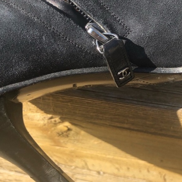 Chanel suede shoes. Authentic. Great condition. Size 37,5 - Picture 5 of 13